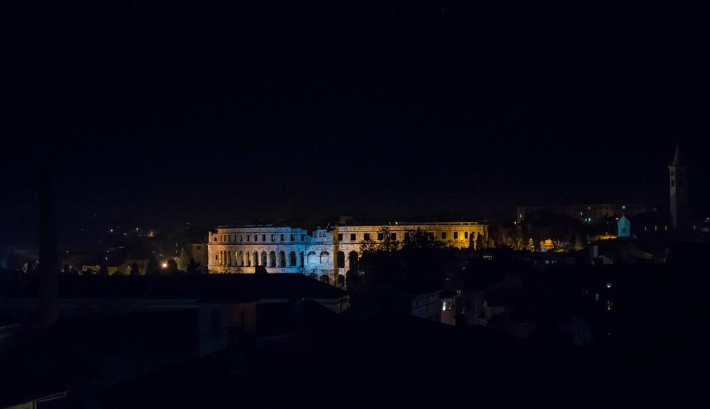 Apartman Tika Pula Exterior foto